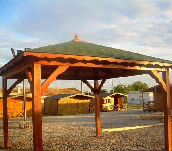 Pérgola a 4 aguas